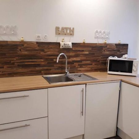 Appartement Agreable Au Centre Wifi Saint-Léonard-de-Noblat Exteriér fotografie