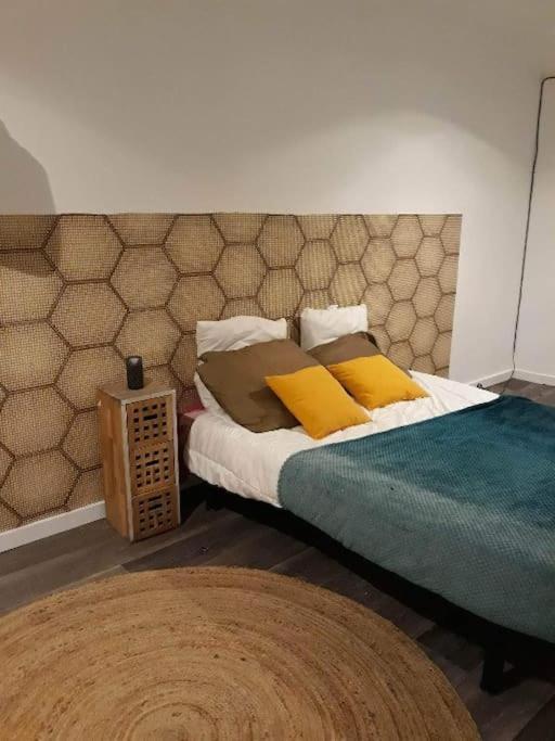 Appartement Agreable Au Centre Wifi Saint-Léonard-de-Noblat Exteriér fotografie